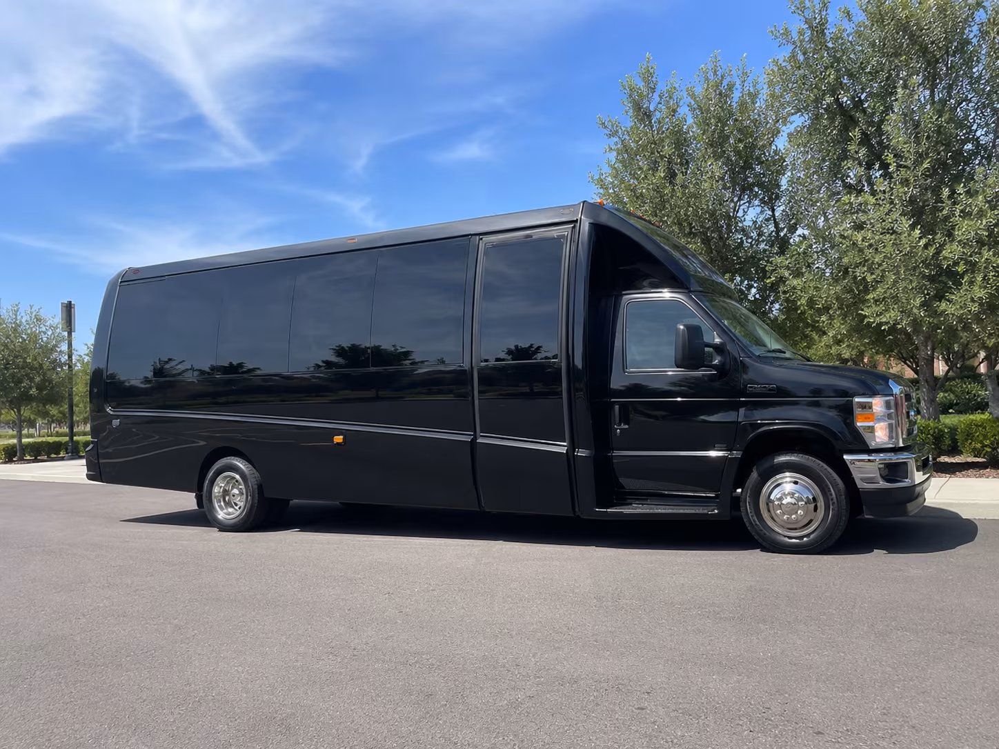 charter bus rentals for utah utes football saturdays at rice eccles stadium