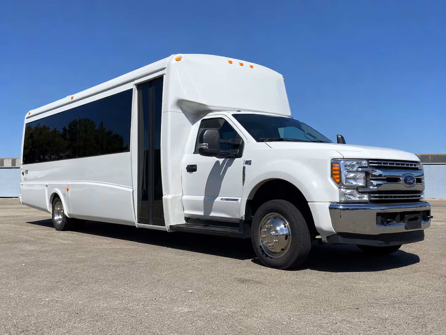 draper concert bus rentals for groups and fans