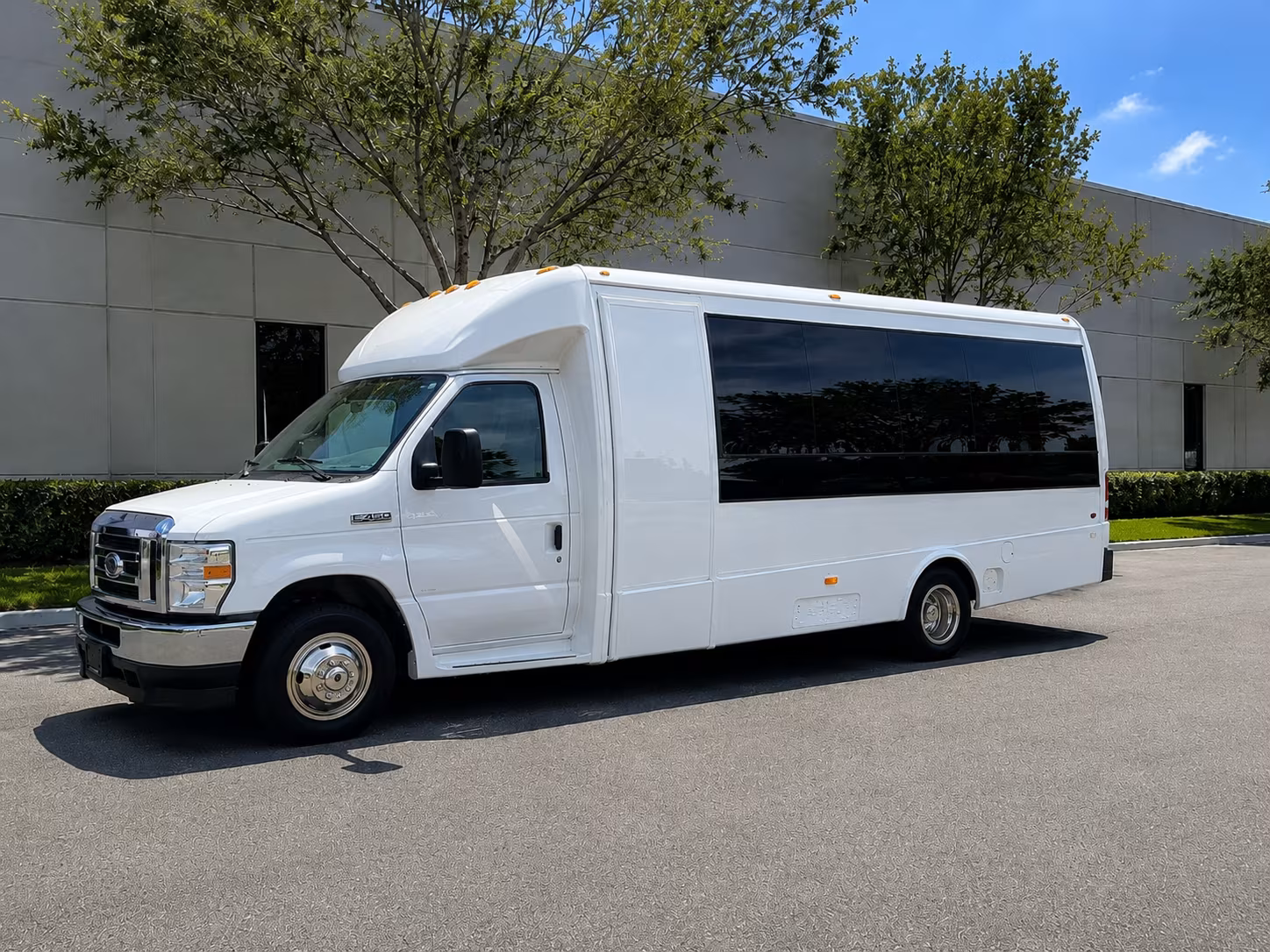 got 30 seconds get wedding bus pricing for south jordan right now