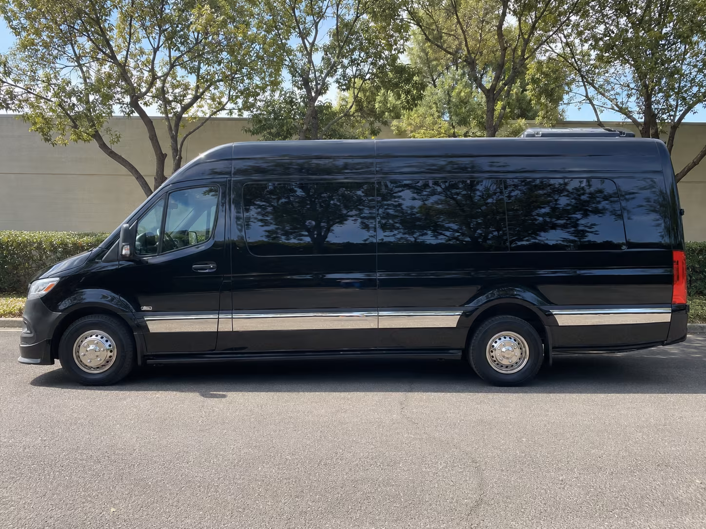 murray streamlined wedding transportation in murray