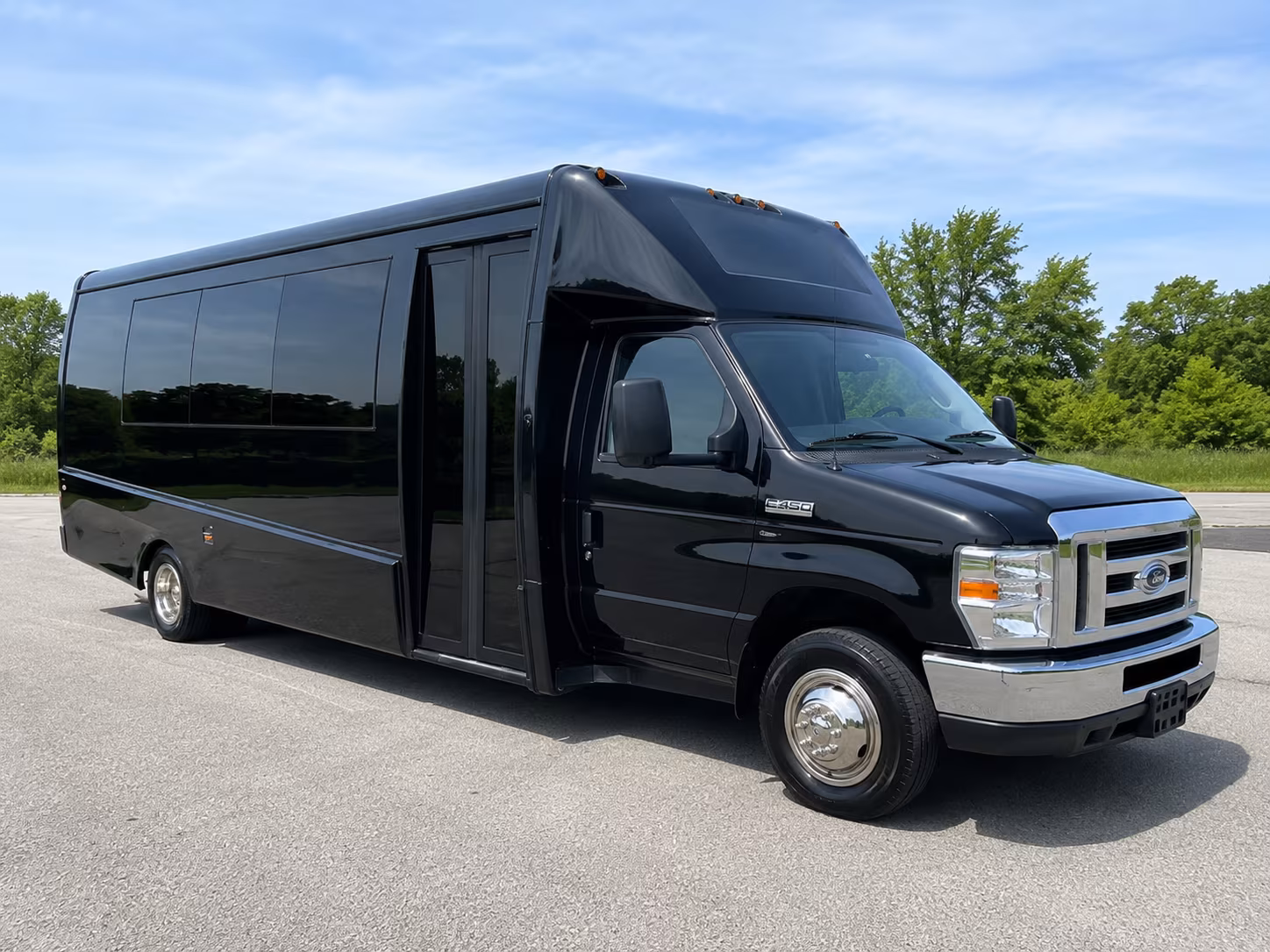 sandy get your group there with a sandy long distance charter bus rental