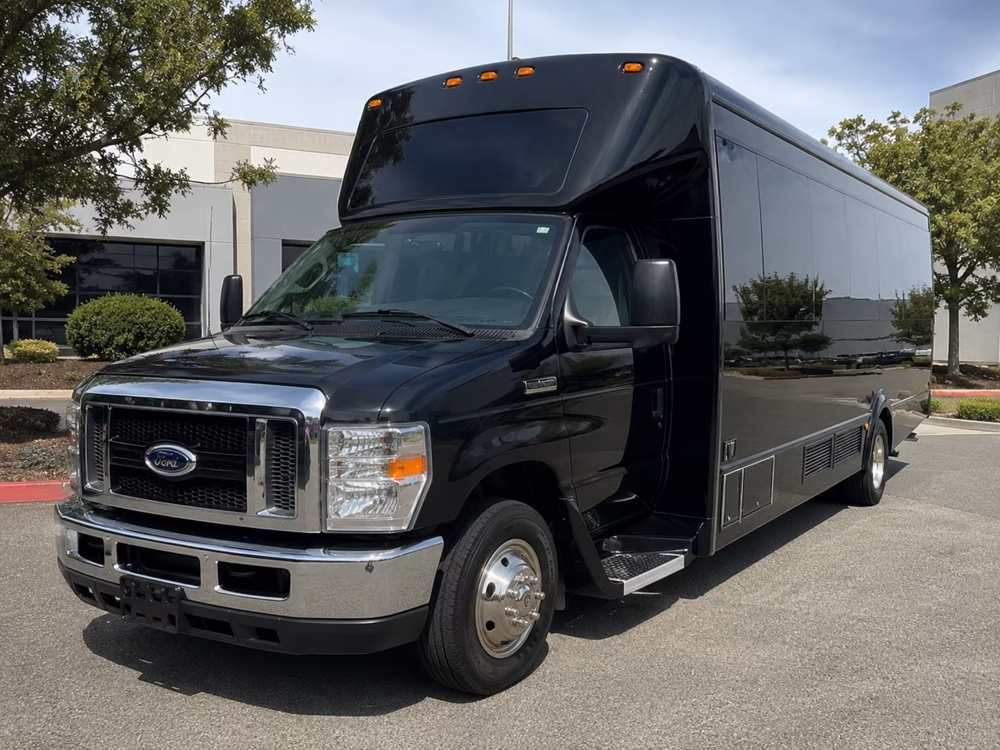 south jordan wedding party bus rental